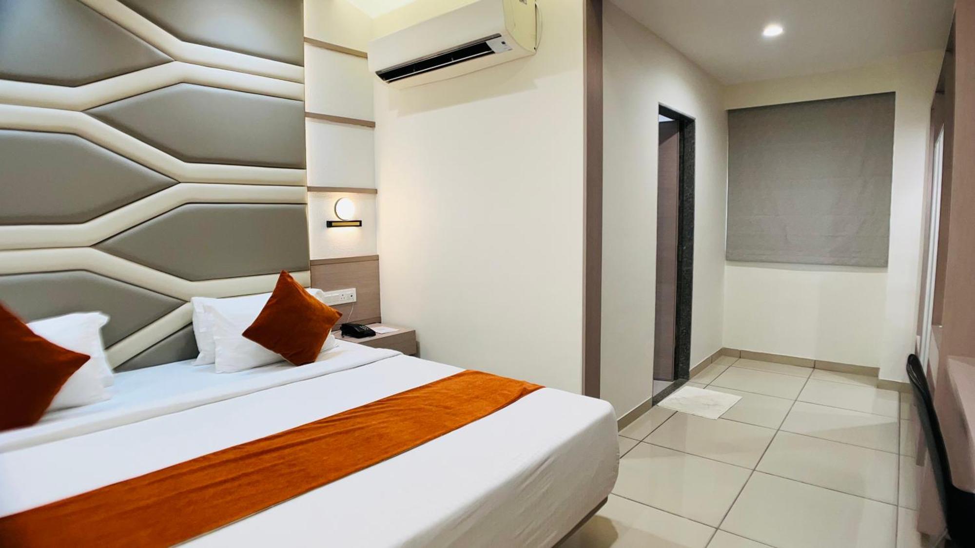 Hotel Ashray Inn Express Ahmadábád Exteriér fotografie